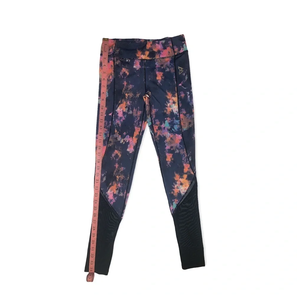240✨Beast Mode/Marshawn Lynch Leggings✨